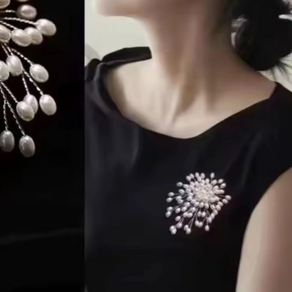 Anthropologie Unique Flora flowerPearl Brooch